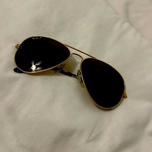 Ray ban sun glasses